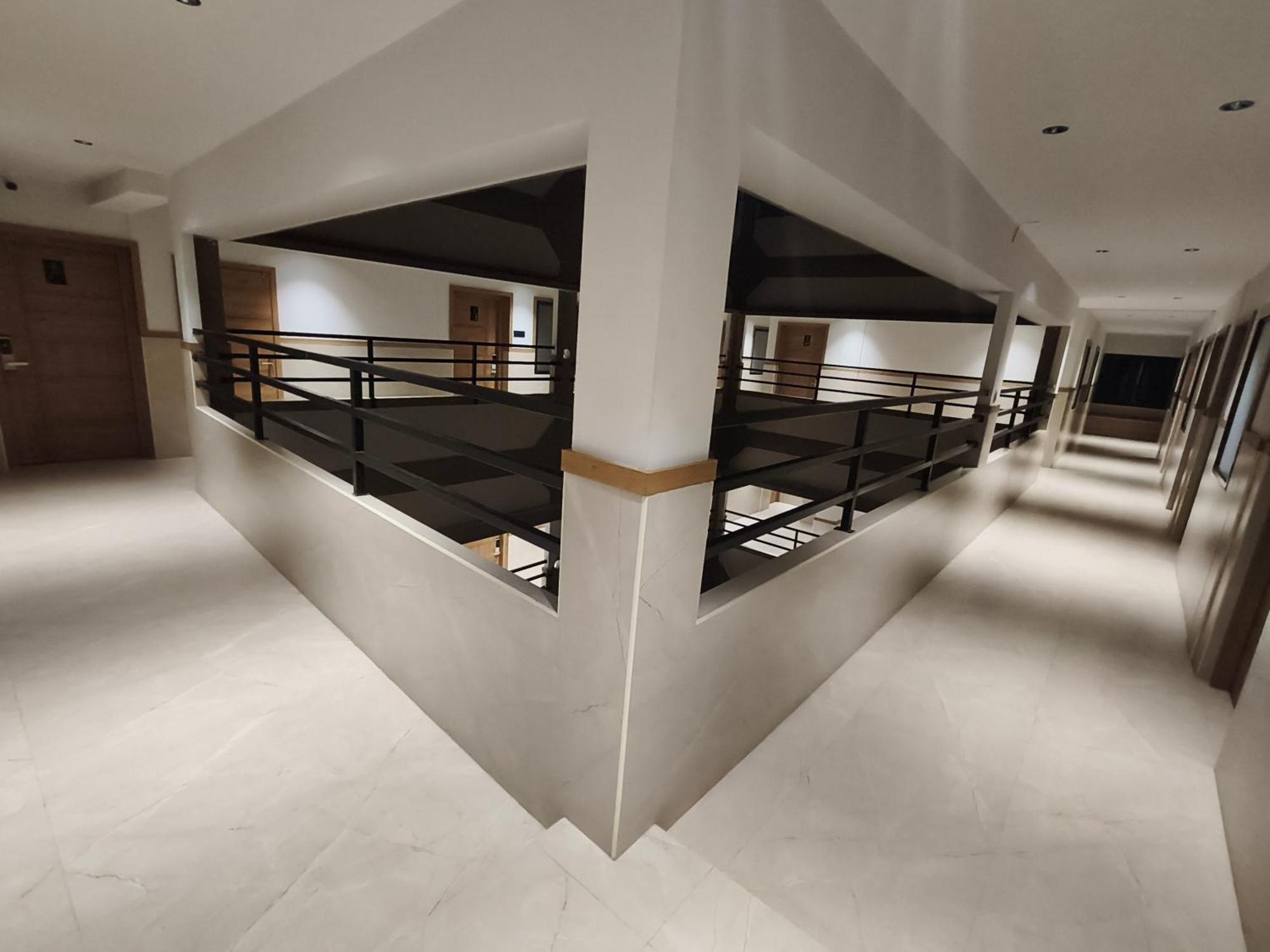 Hotel Beverly Plaza 코지코드 외부 사진