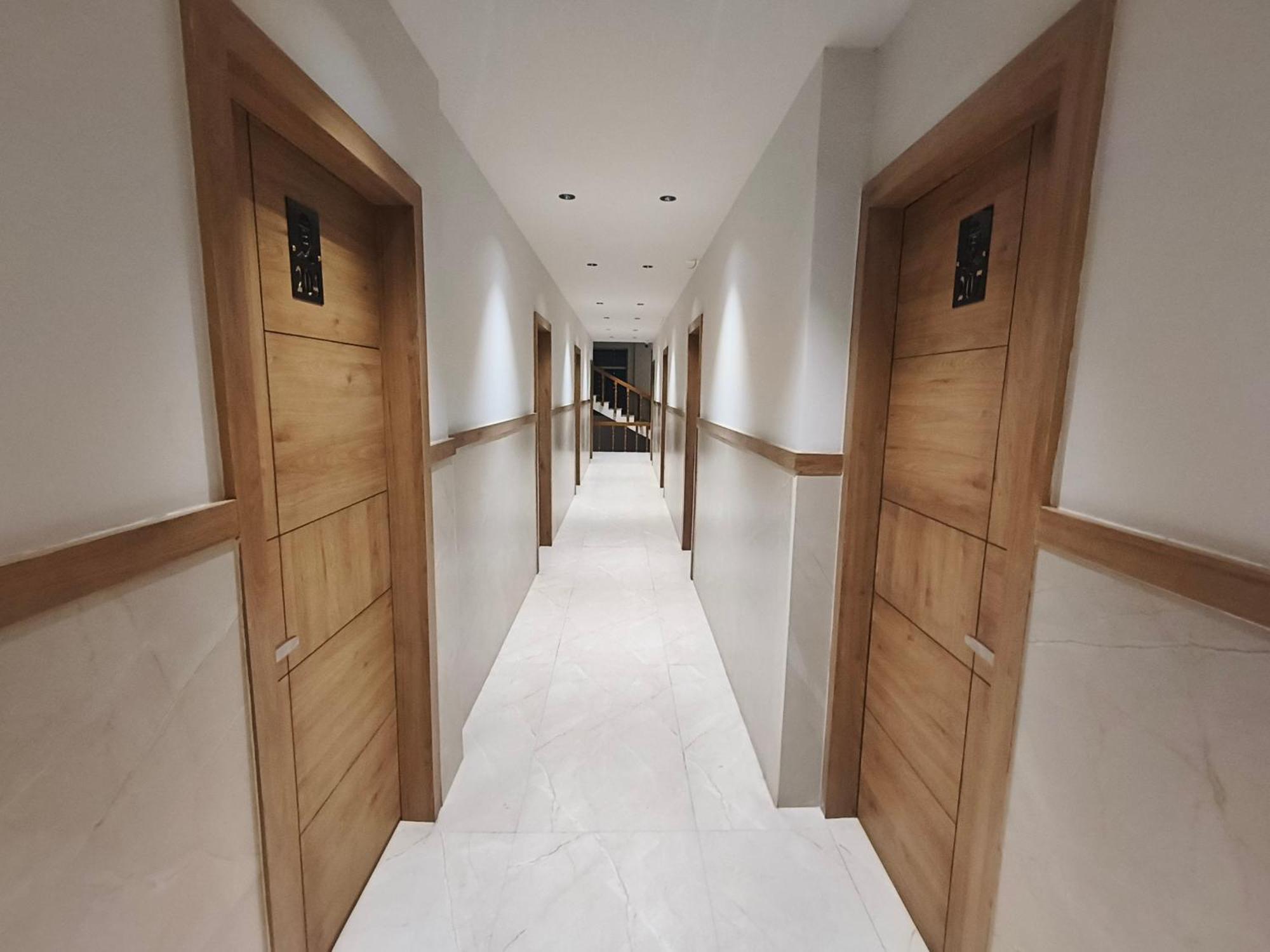 Hotel Beverly Plaza 코지코드 외부 사진